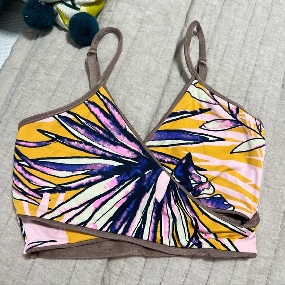 Maaji Reversible Swimsuit Bikini Top‎ Criss Cross Front Spaghetti Strap Small - Picture 8 of 8